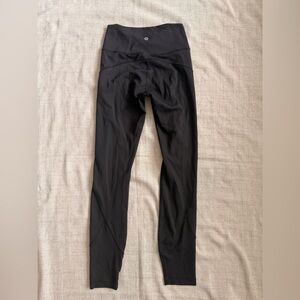 Lululemon size 4